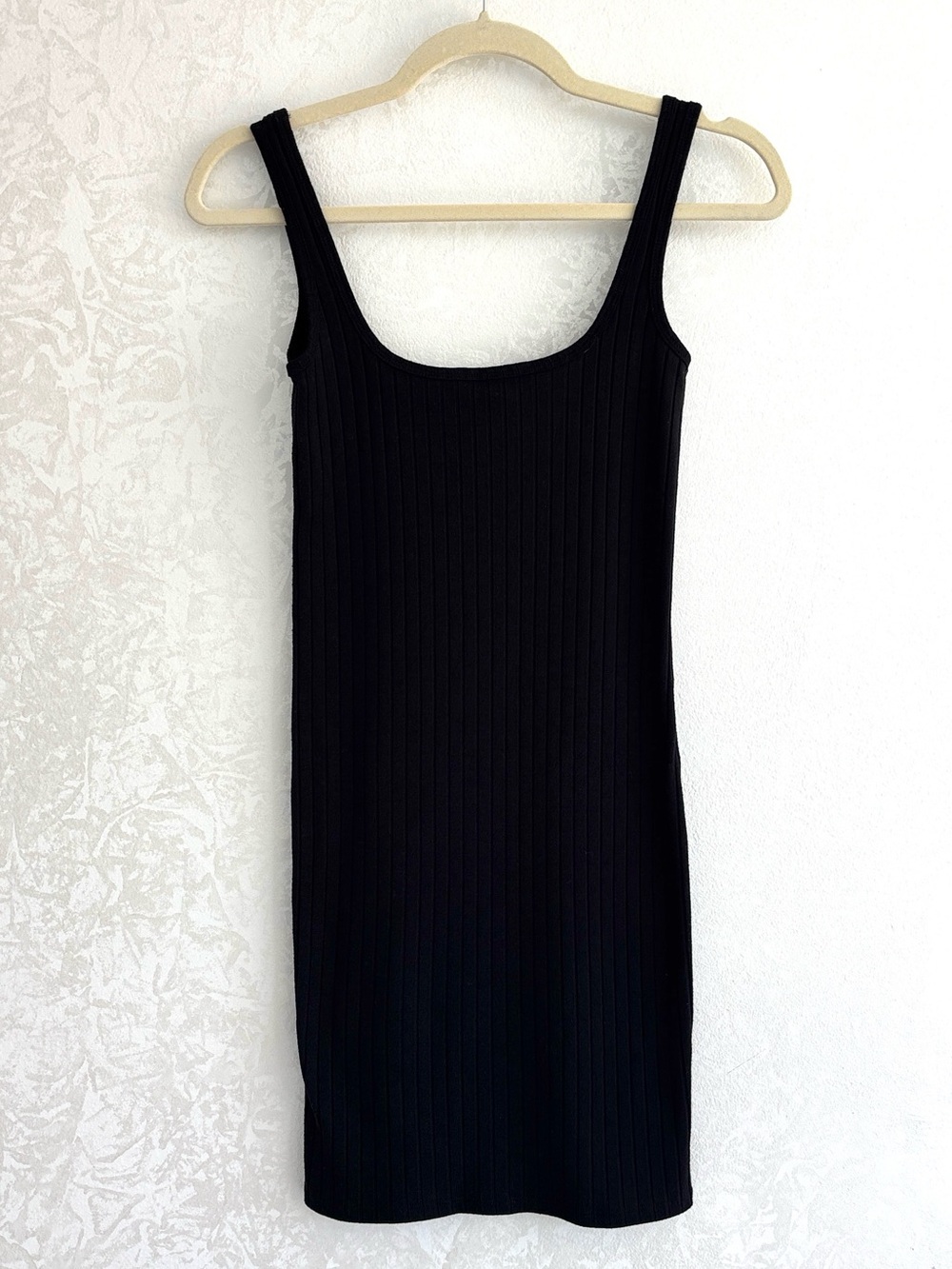 Forever 21 Ribbed Tank dress in Black size S